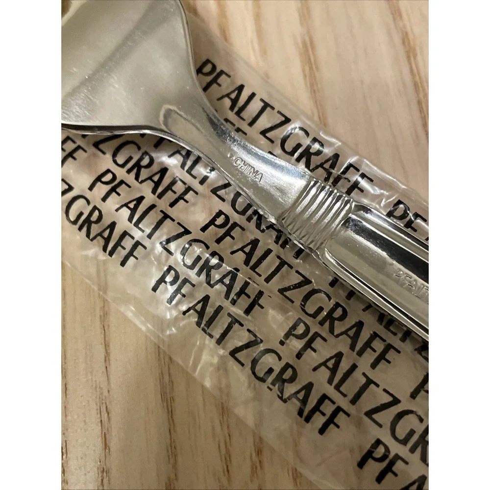 Pfaltzgraff Kenilworth‎ or Fortessa Doria stainless steel salad fork. (5)